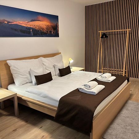 Apartman Centrum Komfort Zvolen Luaran gambar